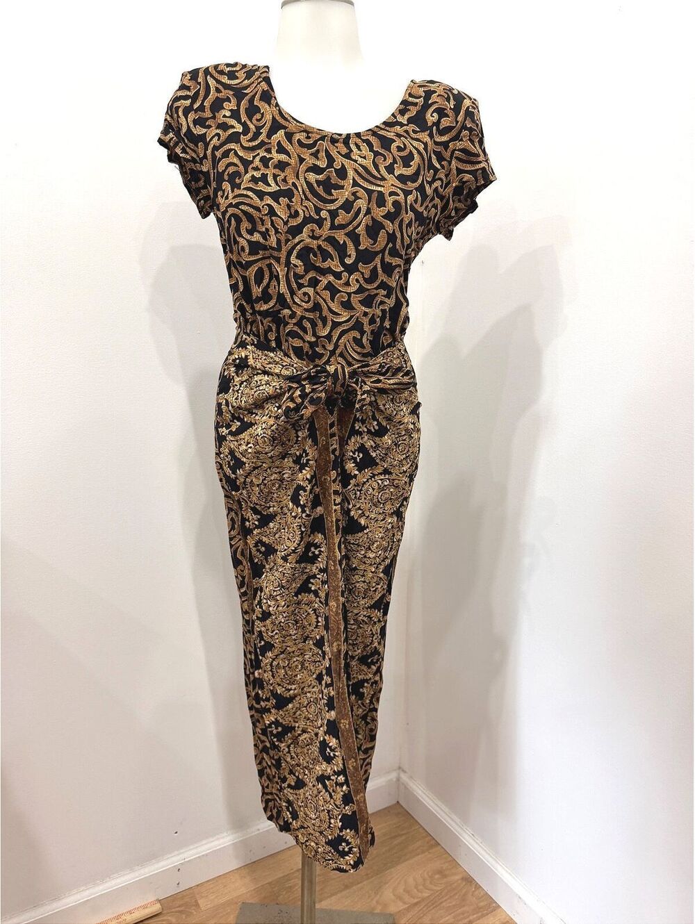 All That Jazz Vintage Black and Gold Patterned Midi Dress with Tie Waist